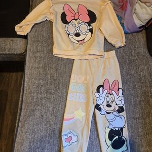 Minnie mouse sweat suit
